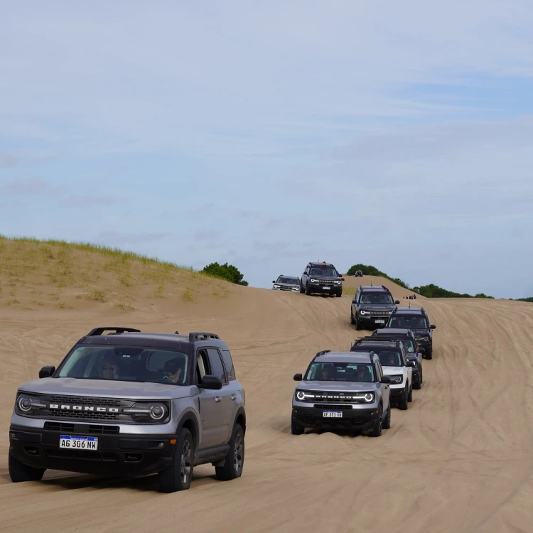 Imagen relacionada de ford bronco kite day pinamar