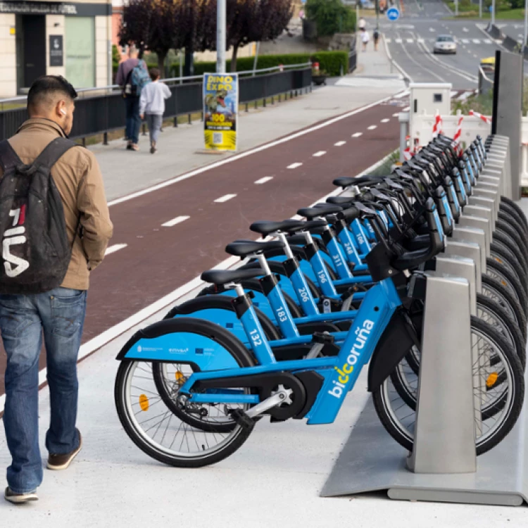 Imagen relacionada de campana seguridad vial ciclistas la coruna