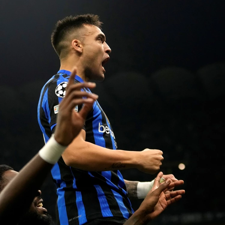 Imagen relacionada de lautaro martinez brilla hattrick inter octavos champions