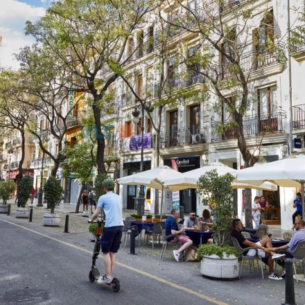 Imagen relacionada de valencia normativa restrictiva alojamientos turisticos