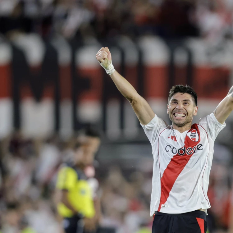 Imagen relacionada de regreso triunfal gonzalo montiel river plate