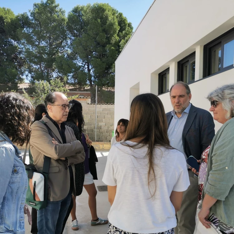 Imagen relacionada de nueva aula polivalente peznaflor gallego