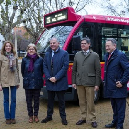 Imagen relacionada de sevilla reinicia linea c5 autobuses electricos