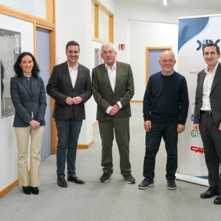 Imagen relacionada de visita consejeros dipc investigacion euskadi