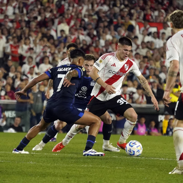 Imagen relacionada de river talleres supercopa internacional paraguay