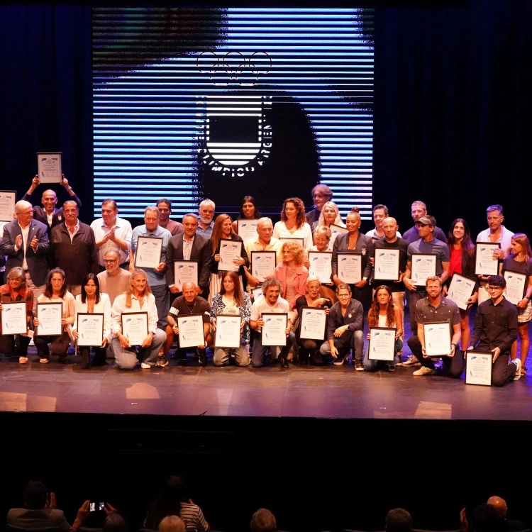 Imagen relacionada de mar del plata centenario coa panamericanos