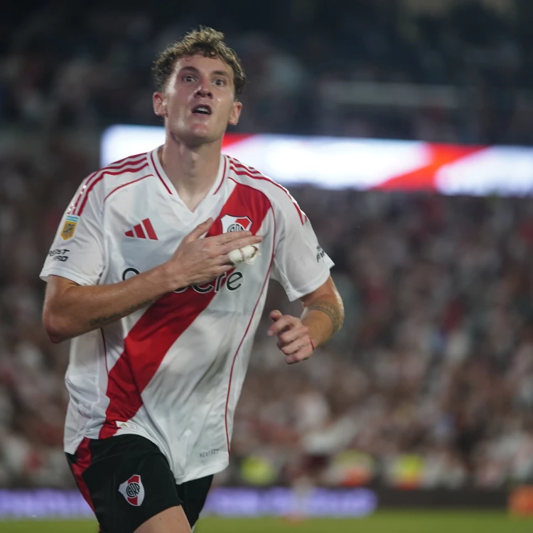 Imagen relacionada de river plate victoria independiente