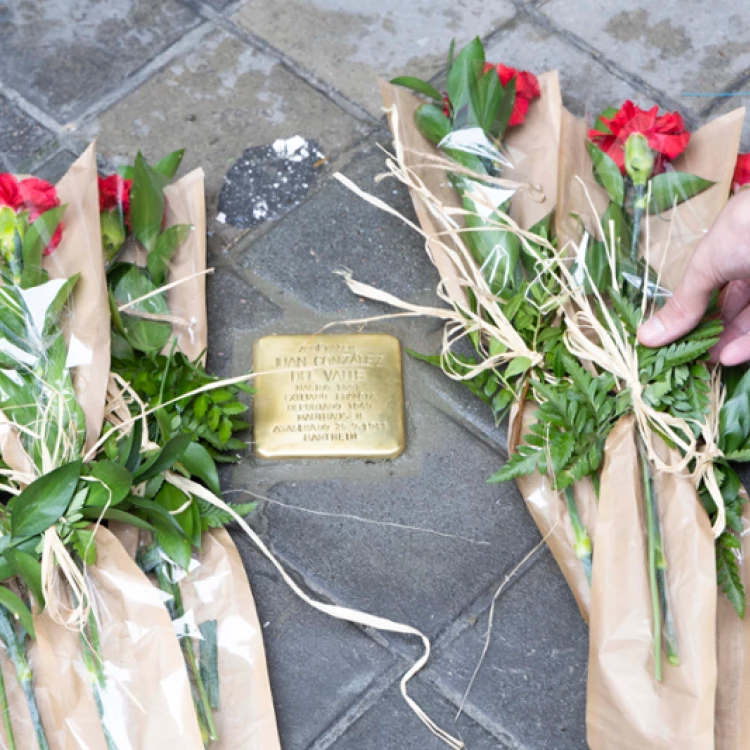 Imagen relacionada de conmemoracion dia internacional holocausto la coruna