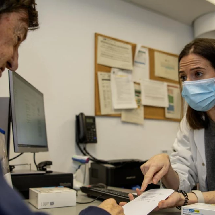 Imagen relacionada de hospital getafe reconocimiento informacion oncologica