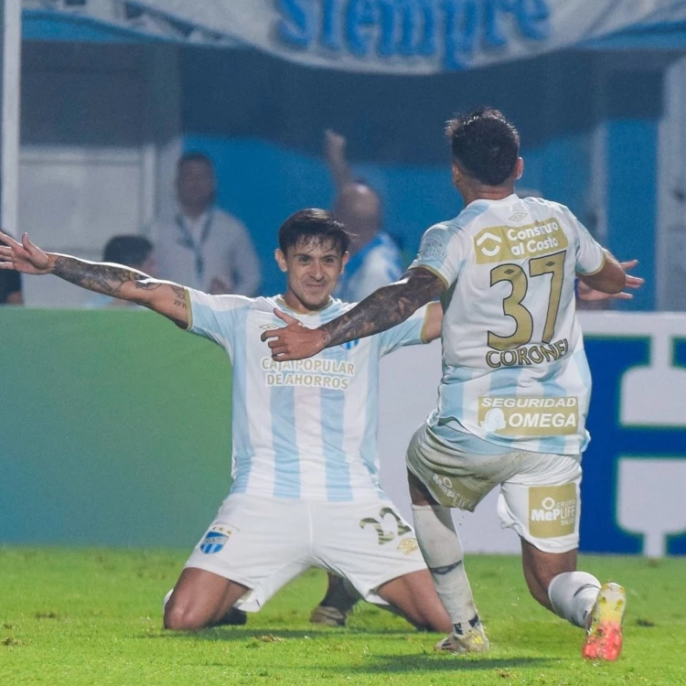 Imagen relacionada de atletico tucuman goleada regreso pusineri diaz