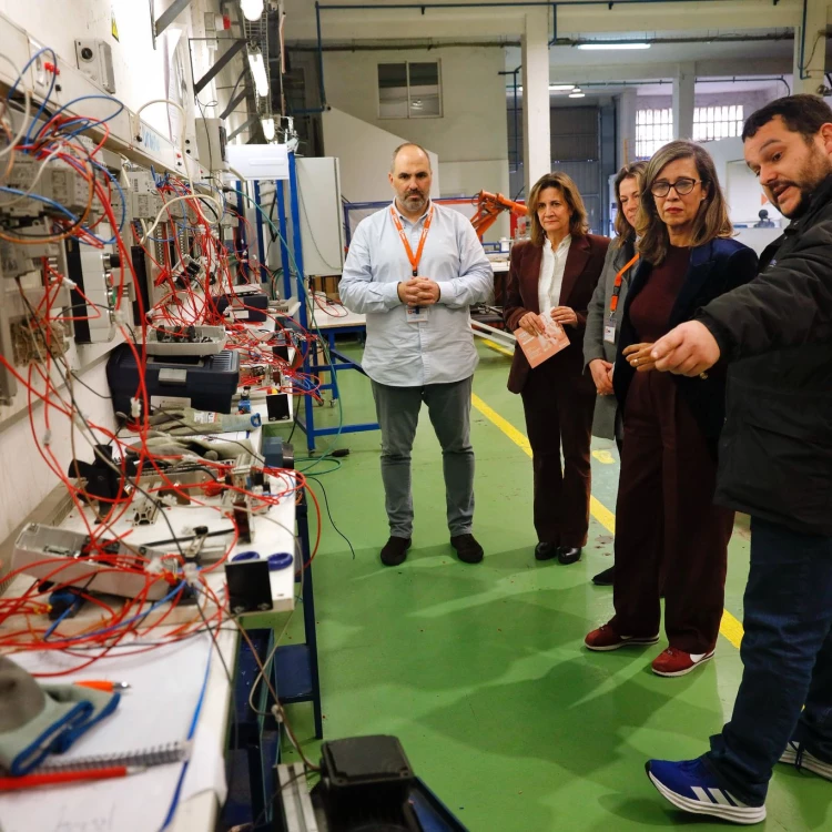 Imagen relacionada de oportunidad unica zaragoza formacion empleabilidad femenina