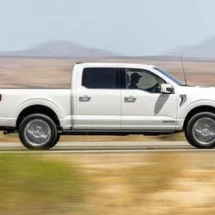 Imagen relacionada de ventas autos 2024 ford f150