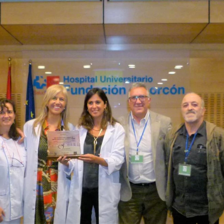 Imagen relacionada de premio labor unidad rehabilitacion cardiaca madrid