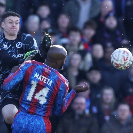 Imagen relacionada de crystal palace fa cup violencia