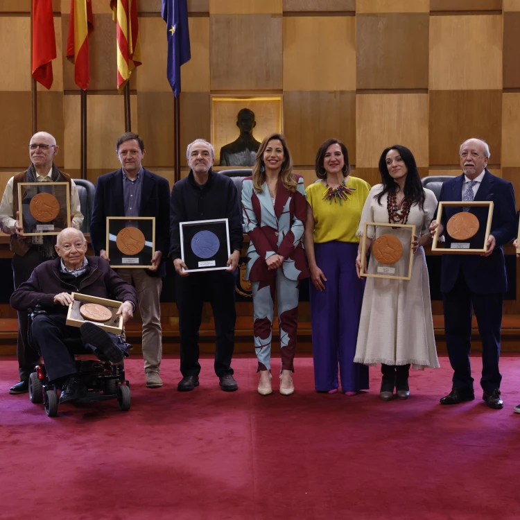 Imagen relacionada de premios ciudad zaragoza 2024