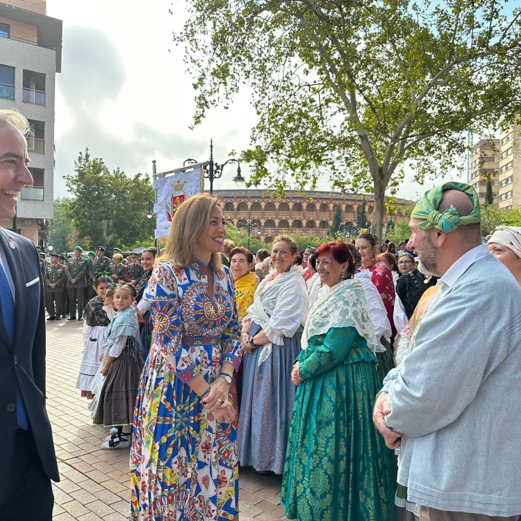 Imagen relacionada de homenaje heroínas sitios zaragoza