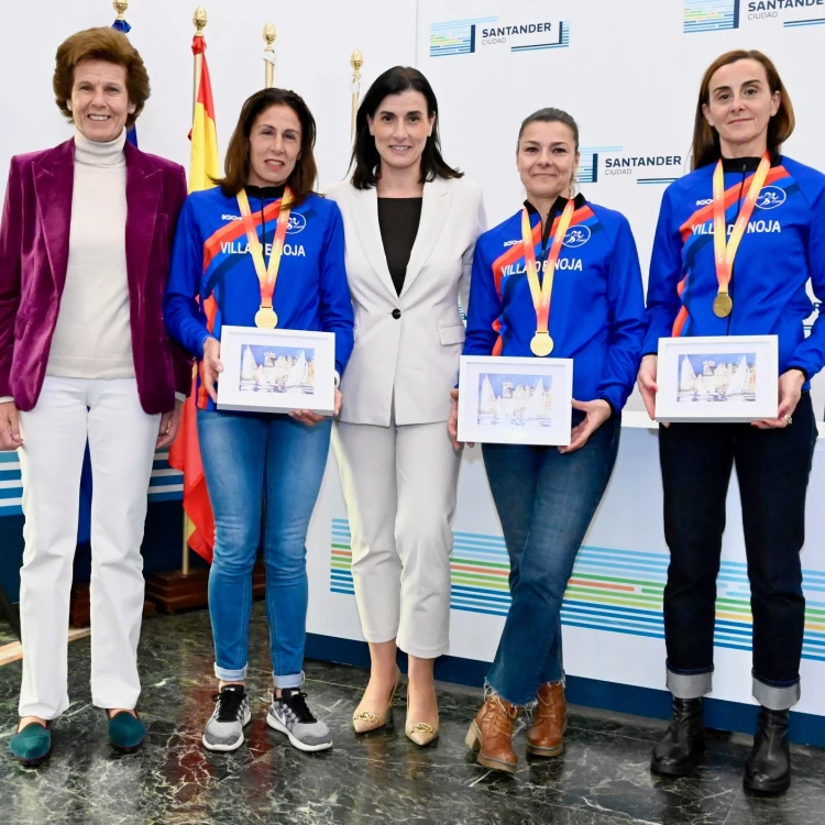 Imagen relacionada de campeonas campo a traves reconocimiento alcaldesa