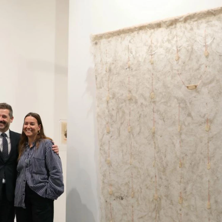 Imagen relacionada de dos artistas reconocidas feria arte contemporaneo estampa 2023