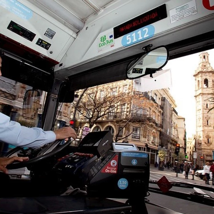 Imagen relacionada de contratacion conductores ampliacion lineas valencia