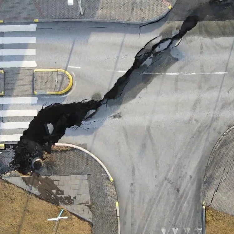 Imagen relacionada de islandia preparacion erupcion volcanica