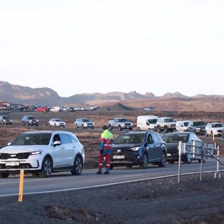 Imagen relacionada de islandia apresura proteger planta energia temor erupcion volcanica