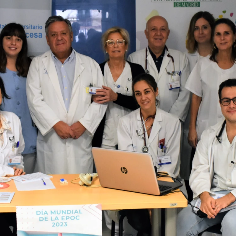 Imagen relacionada de neumologos enfermeras enfermedad pulmonar madrid