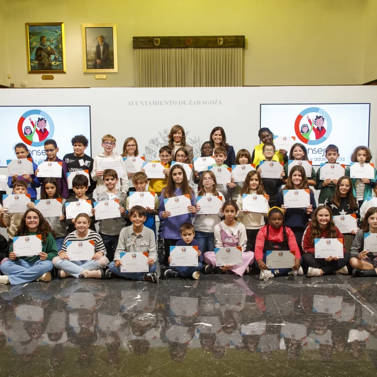 Imagen relacionada de ninos adolescentes renovacion consejo infancia zaragoza