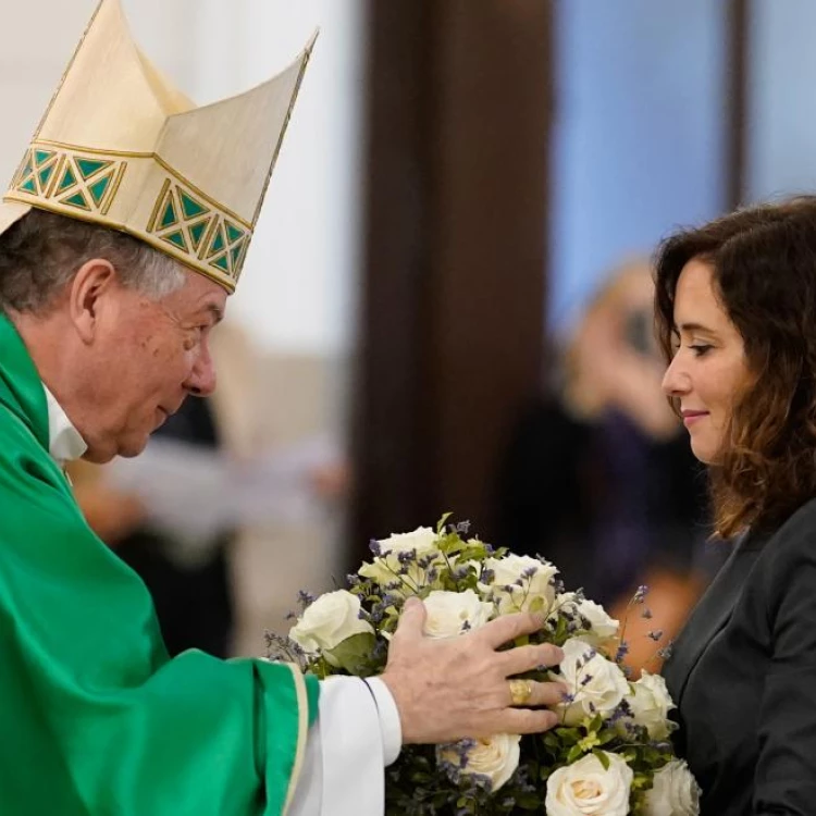 Imagen relacionada de ayuso homenaje victimas accidentes trafico madrid