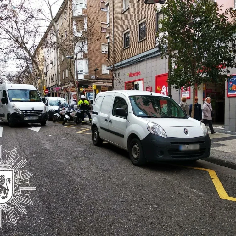 Imagen relacionada de policia local zaragoza campana control furgonetas