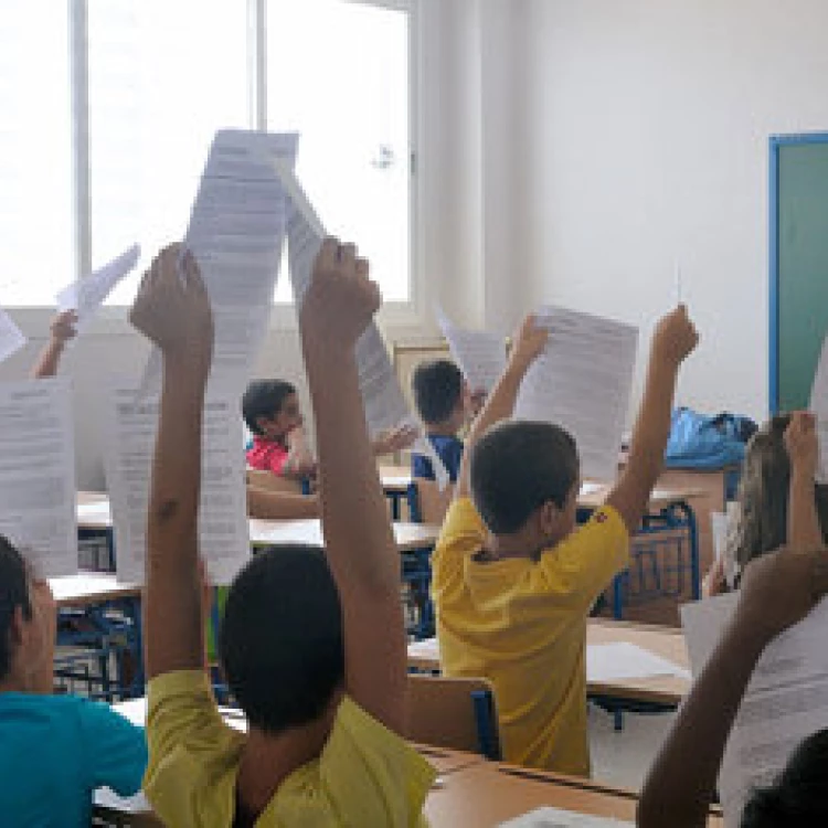 Imagen relacionada de andalucia medidas prevenir violencia genero educativo