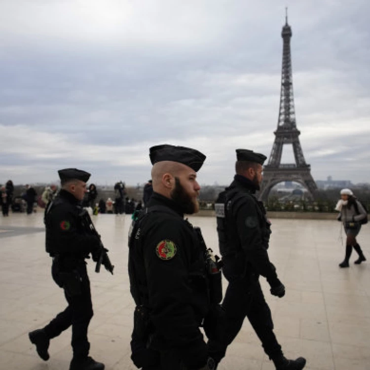 Imagen relacionada de ataque terrorista paris turista muerto heridos