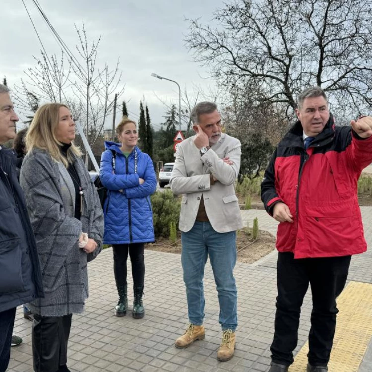 Imagen relacionada de inversion renovacion calles hoyo manzanares