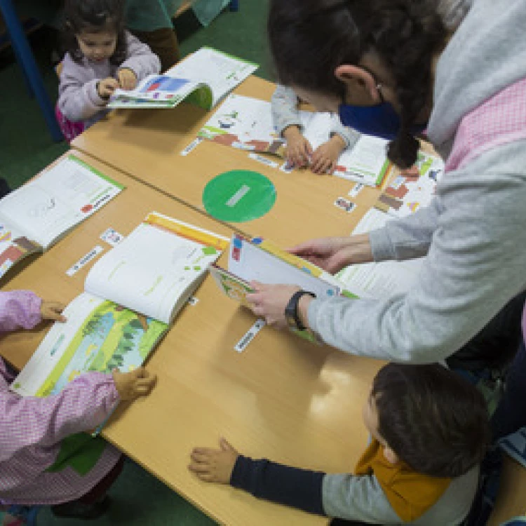 Imagen relacionada de inaugurada escuela infantil navas san juan