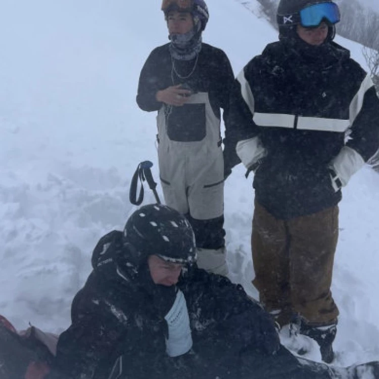 Imagen relacionada de avalancha en california deja un australiano herido y un estadounidense muerto