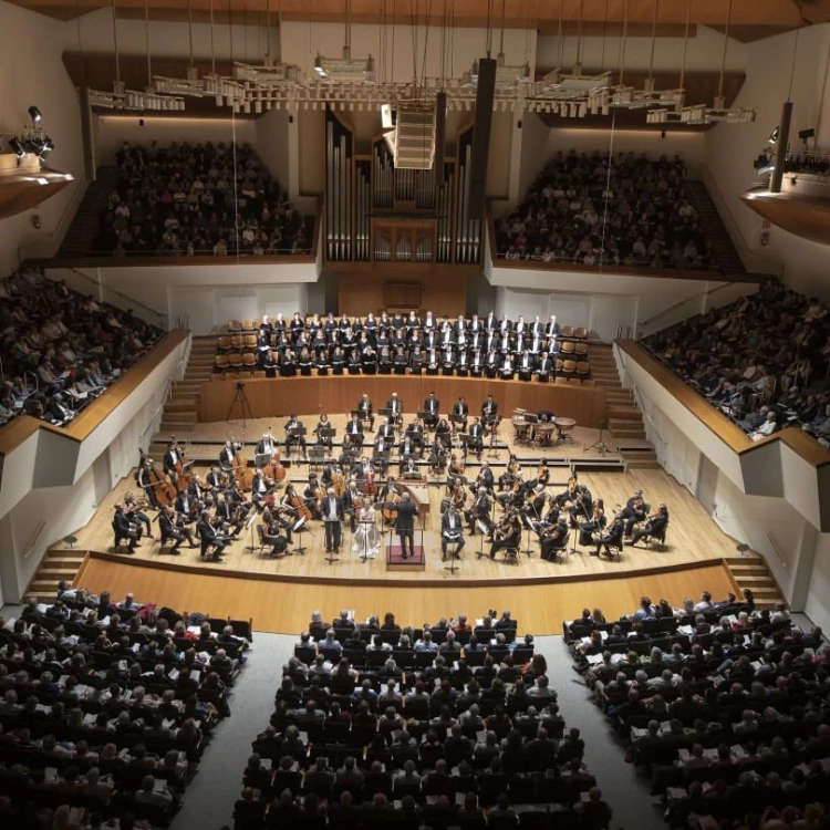 Imagen relacionada de el palau de la musica de valencia consigue una exitosa reapertura