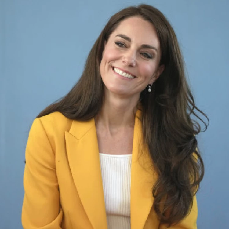 Imagen relacionada de la princesa de gales kate se somete a una cirugia abdominal planificada exitosa