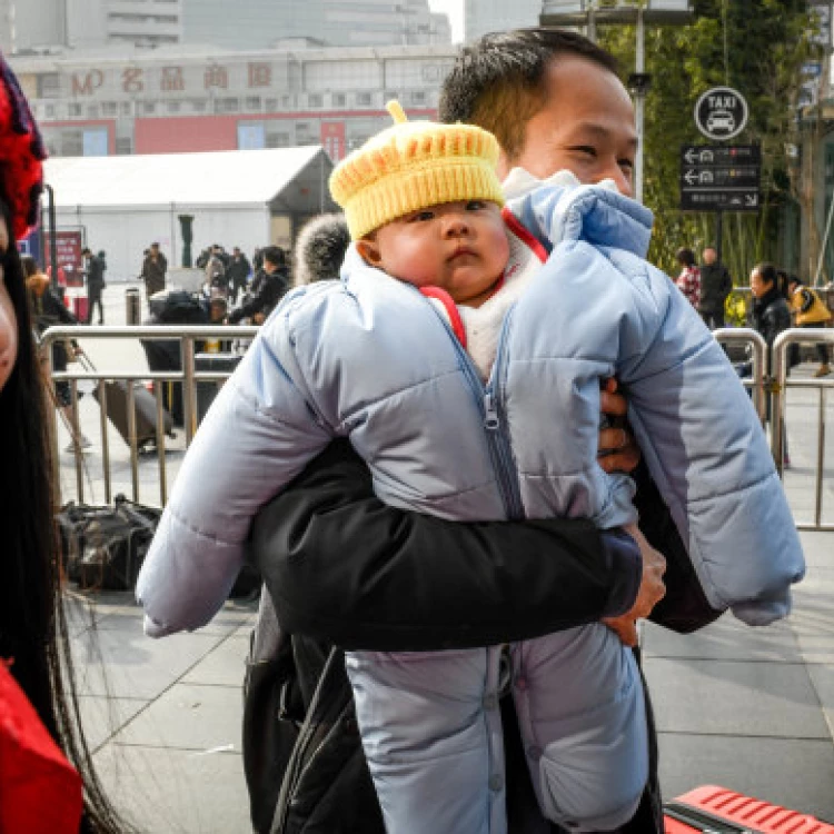 Imagen relacionada de china caida poblacion nacimientos