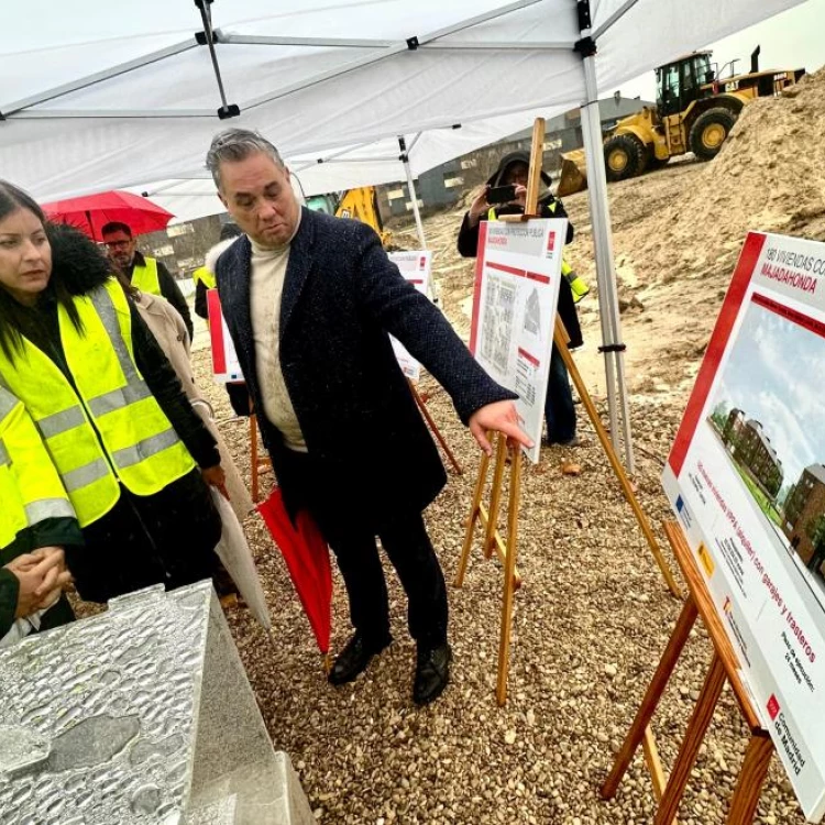 Imagen relacionada de construccion de viviendas proteccion publica majadahonda