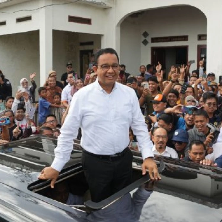 Imagen relacionada de anies baswedan afectado campana sucia