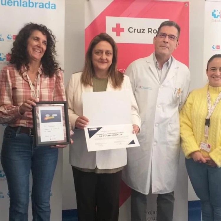 Imagen relacionada de reconocimiento hospital fuenlabrada acciones sociales