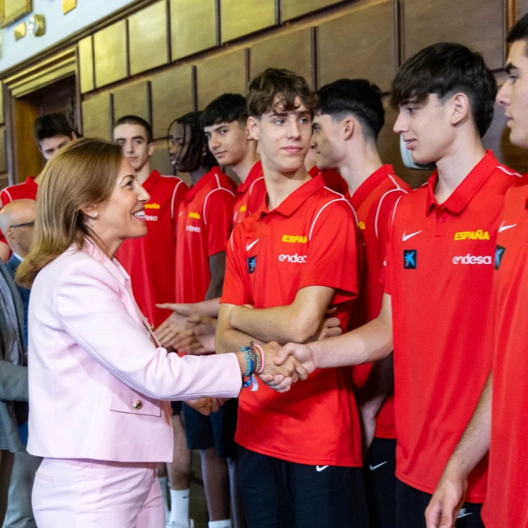 Imagen relacionada de seleccion espanola baloncesto u16 concentra zaragoza torneo internacional