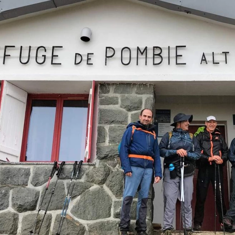 Imagen relacionada de reto montañismo conciencia salud