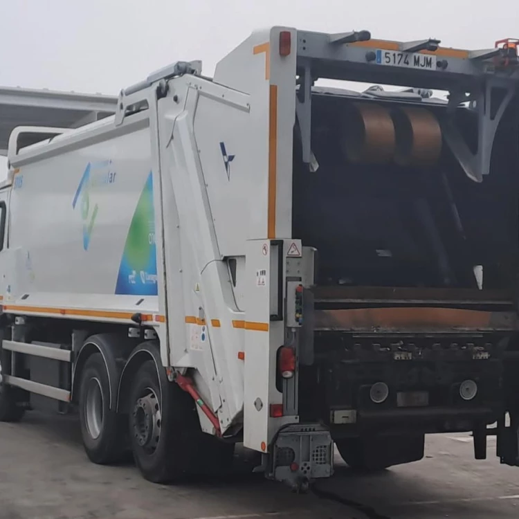 Imagen relacionada de sustitucion cubos basura ayuntamiento zaragoza