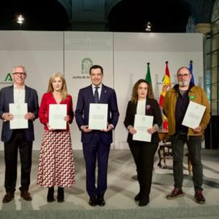 Imagen relacionada de acuerdo historico andalucia mejorar condiciones laborales monitores escolares