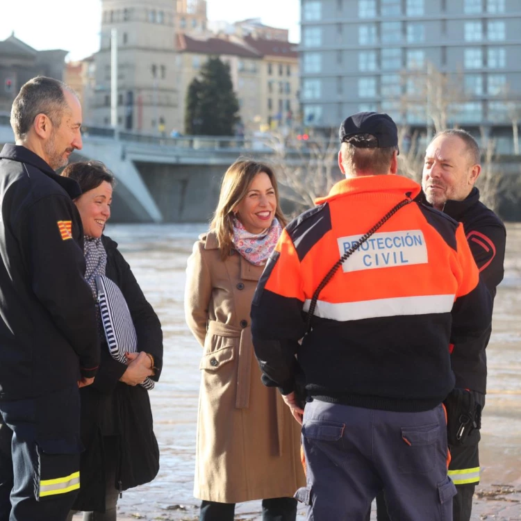 Imagen relacionada de la crecida del rio ebro alcanza zaragoza