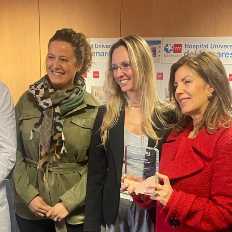 Imagen relacionada de premio profesionales salud madrid experiencia paciente