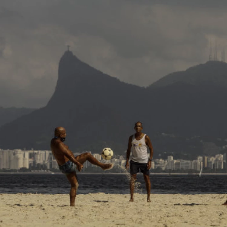 Imagen relacionada de eficaz lucha contra dengue niteroi brasil