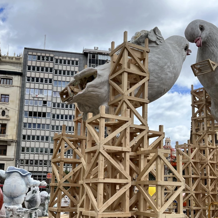 Imagen relacionada de ayuntamiento valencia celebra paz castillo piromusical interactivo