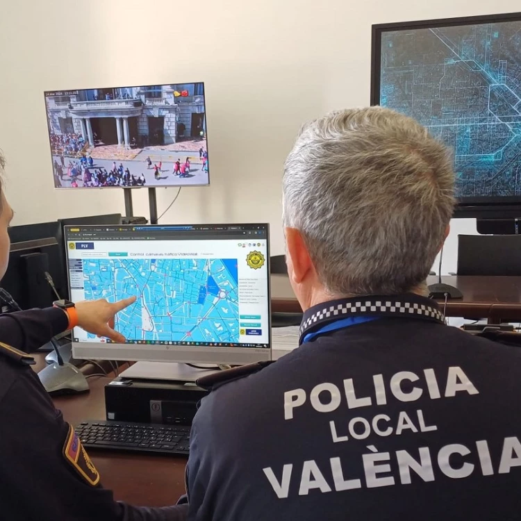 Imagen relacionada de camaras seguridad plaza ayuntamiento valencia