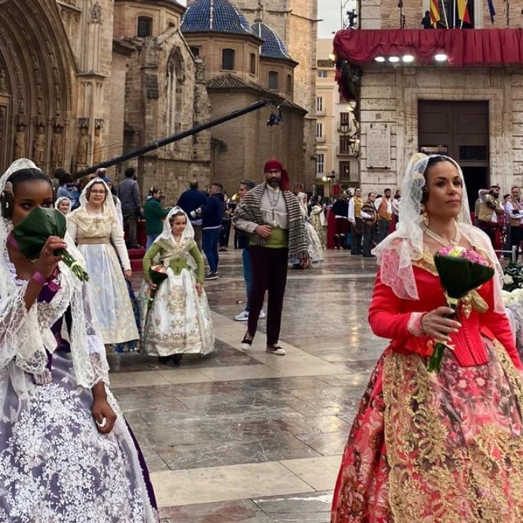 Imagen relacionada de record historico participacion ofrenda fallas 2024 valencia